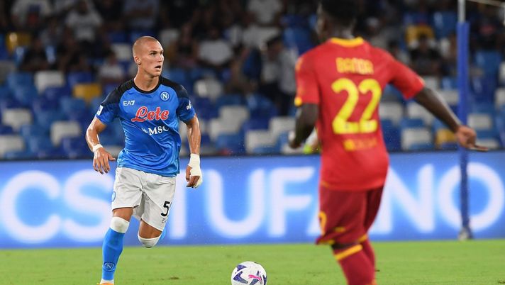 Napoli-Lecce, il commento del club: “Tante occasioni, ma non si squarcia il cielo salentino” - immagine 1