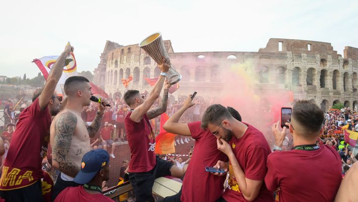 Getty Images La coppa della Conference in tour per i municipi: e la festa sarà itinerante - immagine 1