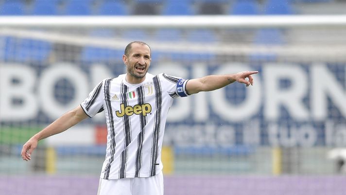 BERGAMO, ITALY - APRIL 18: Juventus player Giorgio Chiellini during the Serie A match between Atalanta BC and Juventus at Gewiss Stadium on April 18, 2021 in Bergamo, Italy. Sporting stadiums around Italy remain under strict restrictions due to the Coronavirus Pandemic as Government social distancing laws prohibit fans inside venues resulting in games being played behind closed doors. (Photo by Daniele Badolato - Juventus FC/Juventus FC via Getty Images) BERGAMO, ITALY - APRIL 18: Juventus player Giorgio Chiellini during the Serie A match between Atalanta BC and Juventus at Gewiss Stadium on April 18, 2021 in Bergamo, Italy. Sporting stadiums around Italy remain under strict restrictions due to the Coronavirus Pandemic as Government social distancing laws prohibit fans inside venues resulting in games being played behind closed doors. (Photo by Daniele Badolato - Juventus FC/Juventus FC via Getty Images)