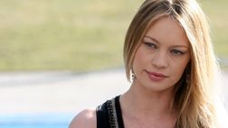 Anna Falchi: “Spogliarello se la Lazio vince lo scudetto? Ho già dato, io sui social gioco con…”