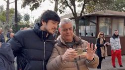 VIDEO – Azmoun super star a Capannelle: foto e sorrisi con i tifosi della Roma