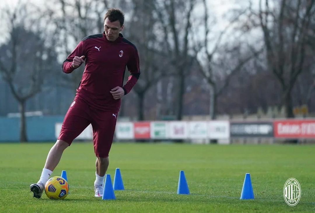  Mario Mandzukic, nuovo attaccante del Milan | Calciomercato AC Milan News (acmilan.com) 