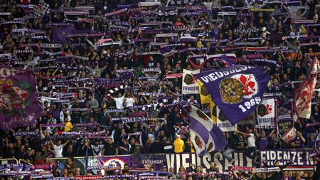 GERMOGLI PH: 10 OTTOBRE 2022 FIRENZE STADIO ARTEMIO FRANCHI CAMPIONATO SERIE A TIM FIORENTINA VS LAZIO NELLA FOTO TIFOSI