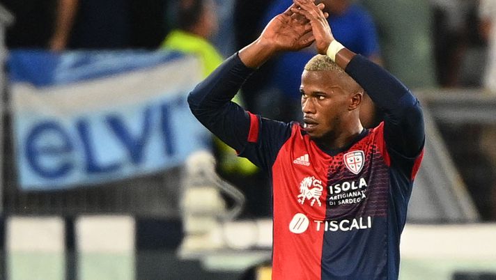 Cagliari's Senegalese forward Balde Diao Keita celebrates after scoring a goal during the Italian Serie A football match between Lazio and Cagliari at the Olympic stadium, in Rome, on September 19, 2021. (Photo by Vincenzo PINTO / AFP) (Photo by VINCENZO PINTO/AFP via Getty Images) Cagliari, le ultime prove di formazione: da Keita a Pavoletti. Strootman e Nandez in panca - immagine 1