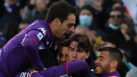 GERMOGLI PH: 11DICEMBRE 2021 FIRENZE STADIO ARTEMIO FRANCHI CAMPIONATO SERIE A TIM FIORENTINA VS SALERNITANA NELLA FOTO GOL ESULTANZA VLAHOVIC GERMOGLI PH: 11DICEMBRE 2021 FIRENZE STADIO ARTEMIO FRANCHI CAMPIONATO SERIE A TIM FIORENTINA VS SALERNITANA NELLA FOTO GOL ESULTANZA VLAHOVIC