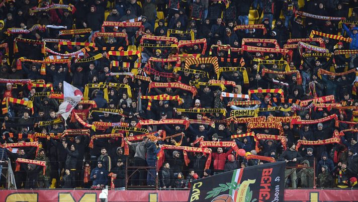 Benevento, domenica il debutto del nuovo inno: “Col Palermo tutti allo stadio”  Benevento, domenica il debutto del nuovo inno: “Col Palermo tutti allo stadio” - immagine 1