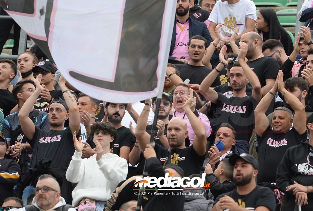 FOTO, i tifosi allo stadio per Palermo – Avellino 1-1 (Gallery) - immagine 58