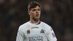 Spezia, Maldini esce dal campo per un problema muscolare | News