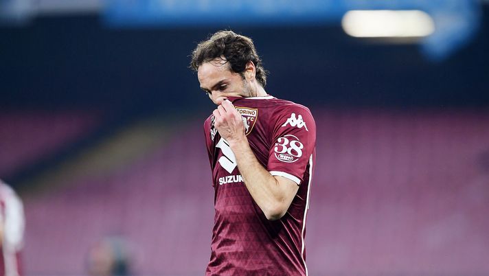 NAPLES, ITALY - FEBRUARY 17: Emiliano Moretti of Torino FC stands disappointed during the Serie A match between SSC Napoli and Torino FC at Stadio San Paolo on February 17, 2019 in Naples, Italy. (Photo by Francesco Pecoraro/Getty Images) NAPLES, ITALY - FEBRUARY 17: Emiliano Moretti of Torino FC stands disappointed during the Serie A match between SSC Napoli and Torino FC at Stadio San Paolo on February 17, 2019 in Naples, Italy. (Photo by Francesco Pecoraro/Getty Images)