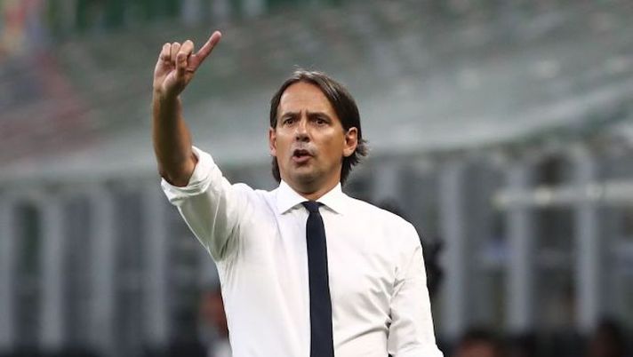 Gazzetta: “Inzaghi alza i toni con i giocatori! Inter furiosa con Vidal: a giugno andrà via” - immagine 1