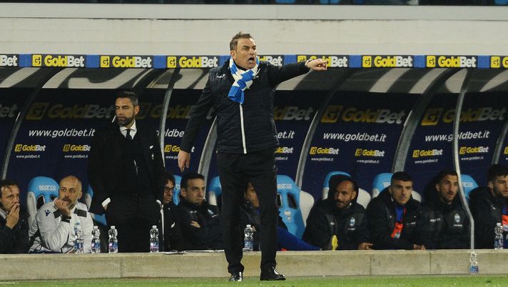 FERRARA, ITALY - MARCH 16: Leonardo Semplici head coach of SPAL reacts during the Serie A match between SPAL and AS Roma at Stadio Paolo Mazza on March 16, 2019 in Ferrara, Italy. (Photo by Mario Carlini / Iguana Press/Getty Images) 