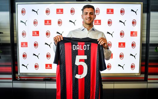 Diogo Dalot, nuovo acquisto del Milan (credits: acmilan.com) Diogo Dalot, nuovo acquisto del Milan (credits: acmilan.com)