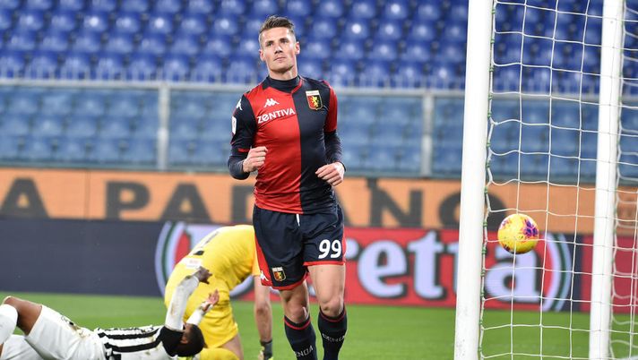 GENOA, ITALY - DECEMBER 03: Andrea Pinamonti of Genoa CFC celebrates after his first goal during the Coppa Italia match between Genoa CFC and Ascoli Calcio at Luigi Ferraris Stadium on December 3, 2019 in Genoa, Italy. (Photo by Paolo Rattini/Getty Images) GENOA, ITALY - DECEMBER 03: Andrea Pinamonti of Genoa CFC celebrates after his first goal during the Coppa Italia match between Genoa CFC and Ascoli Calcio at Luigi Ferraris Stadium on December 3, 2019 in Genoa, Italy. (Photo by Paolo Rattini/Getty Images)