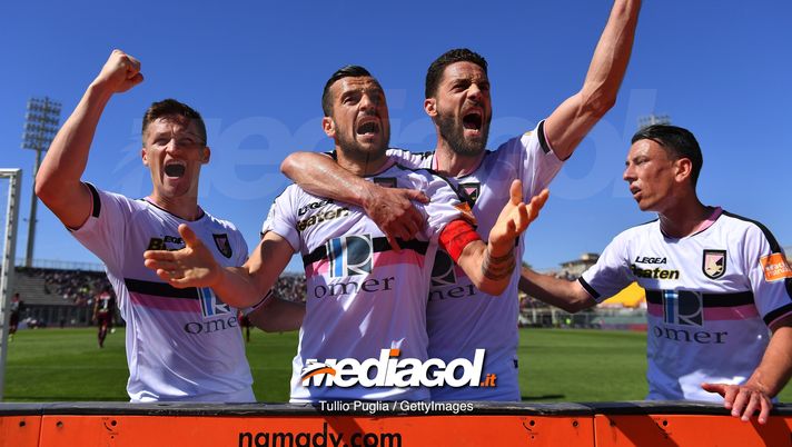 LIVORNO, ITALY - APRIL 27: Ilija Nestorovski of Palermo celebrates after scoring a penalty (0-1) during the Serie B match between AS Livorno and US Citta di Palermo at Stadio Armando Picchi on April 27, 2019 in Livorno, Italy. (Photo by Tullio M. Puglia/Getty Images)