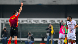 Rigore per il Benevento? Il no della Gazzetta: “Caprari calcia per terra”