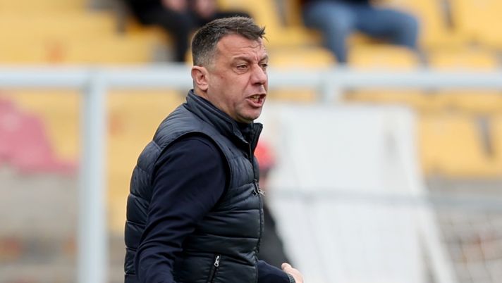 GETTY IMAGES D’Aversa senza pudore: “Gesto inaccettabile? No, è stato Henry ad avvicinarsi” - immagine 1