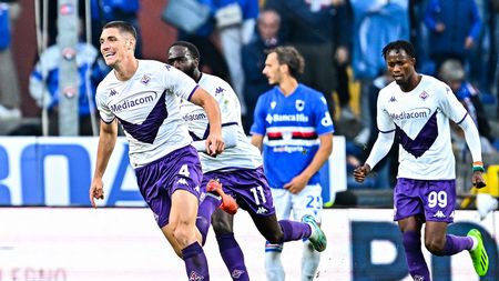 GENOA, ITALY - NOVEMBER 06: Nikola Milenkovic of Fiorentina (L) celebrates with his team-mates after scoring a goal during the Serie A match between UC Sampdoria and ACF Fiorentina at Stadio Luigi Ferraris on November 6, 2022 in Genoa, Italy. (Photo by Simone Arveda/Getty Images)