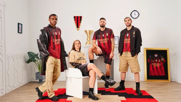 AC MILAN - PUMA MILAN MAGLIA PIXEL