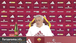 VIDEO – Mourinho: “Huijsen tra i migliori in Europa, ma crescerà per la Juve”