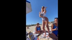 VIDEO / L’addio al nubilato di Federica Pellegrini: balla la Macarena a Formentera