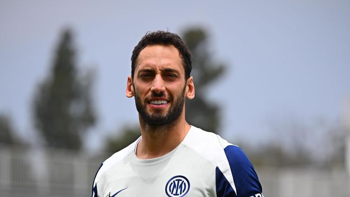 Nuovo stop per Calhanoglu: salterà anche eventuali ottavi. Mercato? L’Inter non ha… - immagine 1