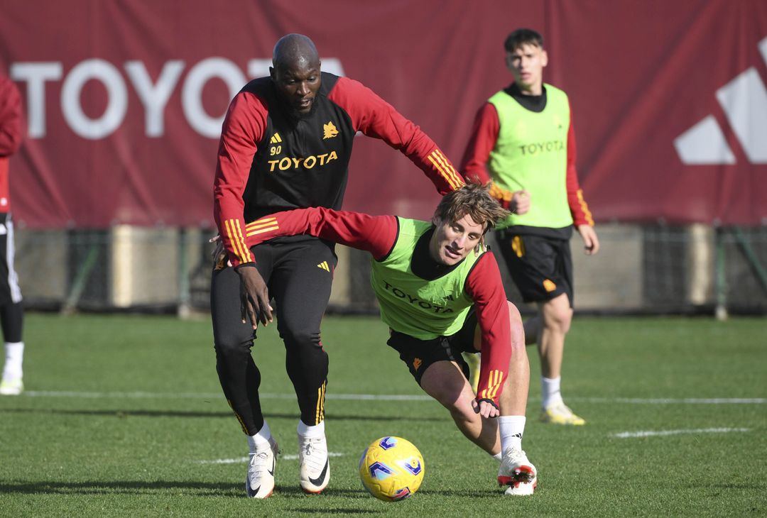 Roma, l’ultimo allenamento pima della Cremonese – FOTOGALLERY - immagine 26