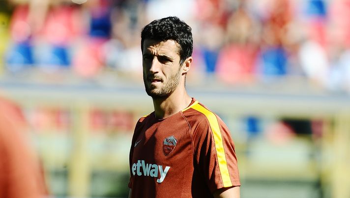 BOLOGNA, ITALY - SEPTEMBER 23: Ivan Marcano  of AS Roma looks on  during the warm up prior the beginning of the serie A match between Bologna FC and AS Roma at Stadio Renato Dall'Ara on September 23, 2018 in Bologna, Italy.  (Photo by Mario Carlini / Iguana Press/Getty Images) 