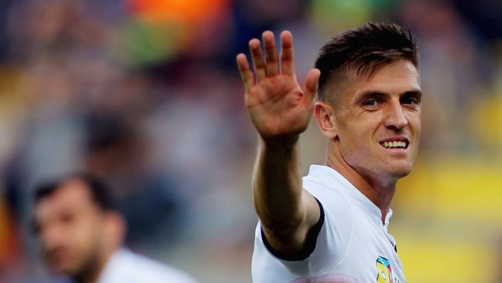 FROSINONE, ITALY - SEPTEMBER 30: Krzysztof Piatek reacts during the Serie A match between Frosinone Calcio and Genoa CFC at Stadio Benito Stirpe on September 30, 2018 in Frosinone, Italy. (Photo by Paolo Bruno/Getty Images) Genoa, Piatek vittima di una clamorosa bufala: oggi era in campo! Stop Biraschi - immagine 1
