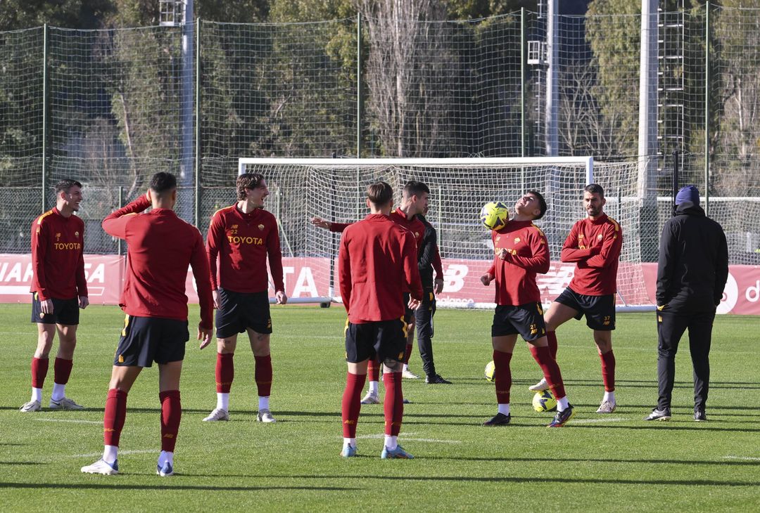 Roma, allenamento alla vigilia del match contro il Genoa – FOTO GALLERY - immagine 18