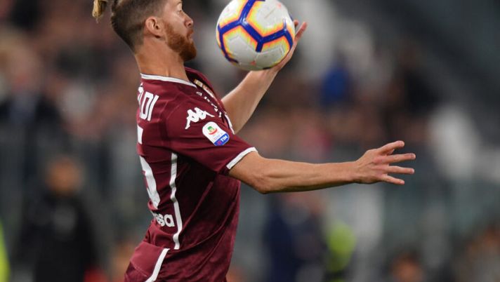 TURIN, ITALY - MAY 03: Cristian Ansaldi of Torino in action during the Serie A match between Juventus and Torino FC on May 03, 2019 in Turin, Italy. (Photo by Tullio M. Puglia/Getty Images) Infortunio Ansaldi, brutta sorpresa: il polpaccio torna a far allarmare - immagine 1