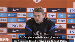 VIDEO Olanda, De Ligt su De Vrij e Blind: “Con chi mi trovo meglio? Stefan gioca in Serie A…”