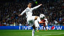 VIDEO / Ronaldo-mania, a Madrid un tifoso ferma il pullman per…