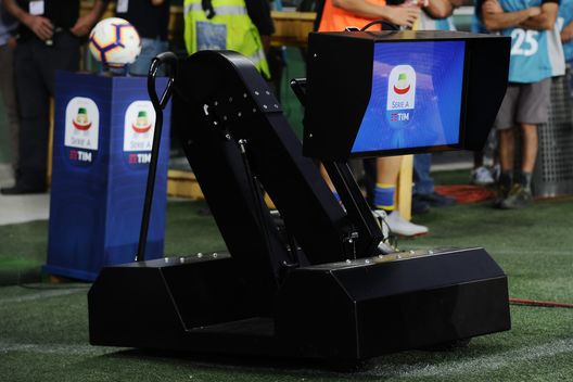 VAR VAR