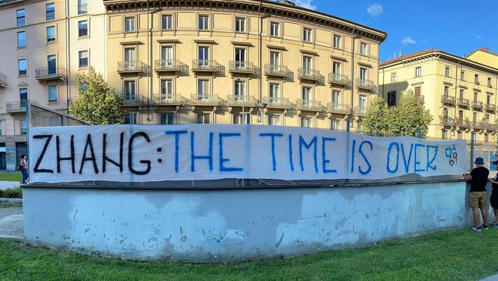 Parma-Inter, 5400 spettatori: mini contestazione di 500 tifosi nerazzurri 