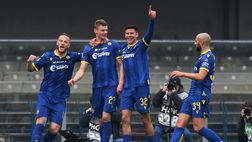Come vola il Verona! Lecce schiantato (3-0) e nono posto: Bentegodi in festa