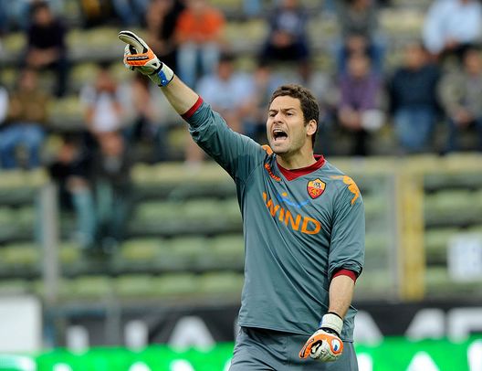 Il derby di Roma secondo il portiere brasiliano Julio Sergio Bertagnoli Il derby di Roma secondo il portiere brasiliano Julio Sergio Bertagnoli
