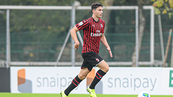 PM – Calciomercato Milan: è convenuto cedere Caldara? No. Ecco perché