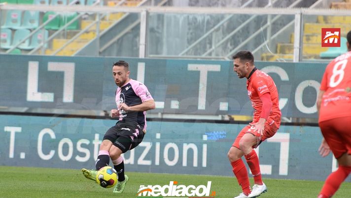 Palermo, verso la trasferta di Bari: Floriano recupera. E Somma… Palermo, verso la trasferta di Bari: Floriano recupera. E Somma… - immagine 1