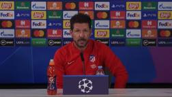 Simeone e la mancata stretta di mano con Klopp: “Non sono falso” | VIDEO