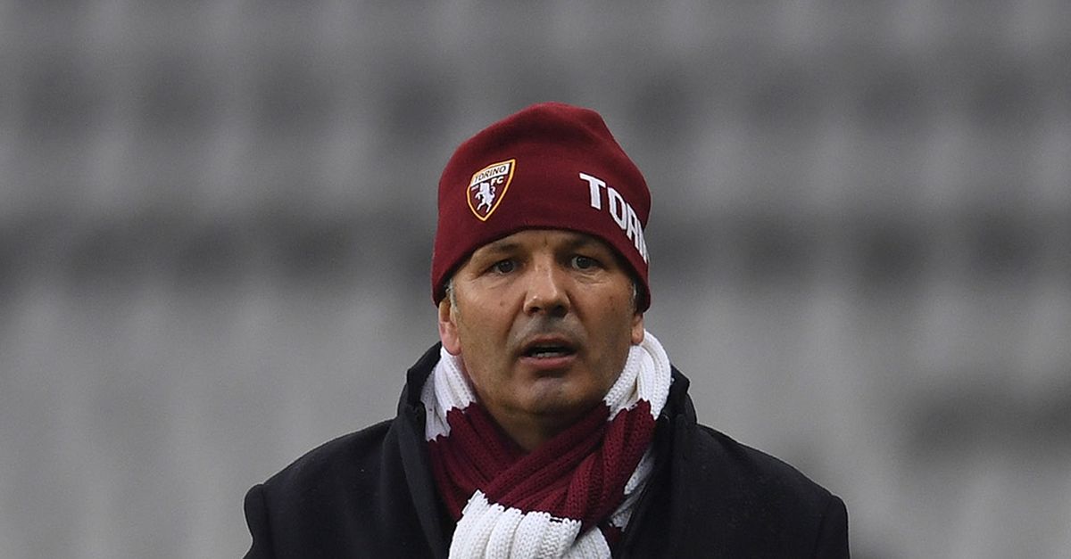 Torino-Pescara, Iturbe stizzito: calcio alla bottiglietta ...