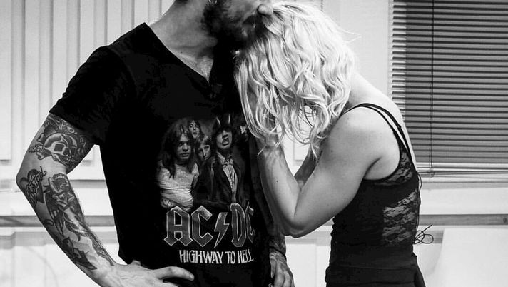 Selvaggia Lucarelli e il fascino di Osvaldo: “È uno sfasciafamiglie! Il mio fidanzato…” 