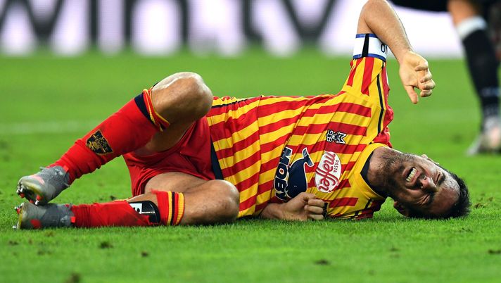 UDINE, ITALY - JULY 29: Marco Mancosu of US Lecce injured during the Serie A match between Udinese Calcio and US Lecce at Stadio Friuli on July 29, 2020 in Udine, Italy. (Photo by Alessandro Sabattini/Getty Images) UDINE, ITALY - JULY 29: Marco Mancosu of US Lecce injured during the Serie A match between Udinese Calcio and US Lecce at Stadio Friuli on July 29, 2020 in Udine, Italy. (Photo by Alessandro Sabattini/Getty Images)