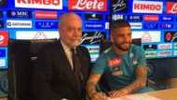 Adesso è proprio ufficiale: Aurelio De Laurentiis e Lorenzo Insigne hanno firmato il contrat