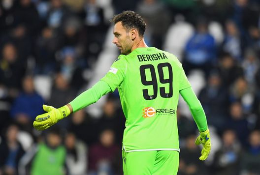  FERRARA, ITALY - NOVEMBER 25: Etrit Berisha of SPAL looks on during the Serie A match between SPAL and Genoa CFC at Stadio Paolo Mazza on November 25, 2019 in Ferrara, Italy. (Photo by Alessandro Sabattini/Getty Images) 