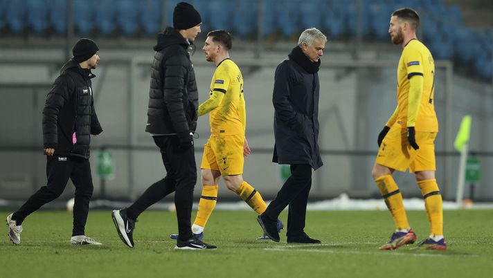 LINZ, AUSTRIA - DECEMBER 03: Jose Mourinho, Manager of Tottenham Hotspur reacts after the UEFA Europa League Group J stage match between LASK and Tottenham Hotspur at Linzer Stadion on December 03, 2020 in Linz, Austria. Sporting stadiums around Austria remain under strict restrictions due to the Coronavirus Pandemic as Government social distancing laws prohibit fans inside venues resulting in games being played behind closed doors. (Photo by Alexander Hassenstein/Getty Images) LINZ, AUSTRIA - DECEMBER 03: Jose Mourinho, Manager of Tottenham Hotspur reacts after the UEFA Europa League Group J stage match between LASK and Tottenham Hotspur at Linzer Stadion on December 03, 2020 in Linz, Austria. Sporting stadiums around Austria remain under strict restrictions due to the Coronavirus Pandemic as Government social distancing laws prohibit fans inside venues resulting in games being played behind closed doors. (Photo by Alexander Hassenstein/Getty Images)