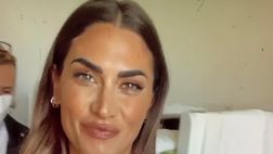 VIDEO / Melissa Satta at work: oltre al trucco strepitoso mostra anche il suo staff