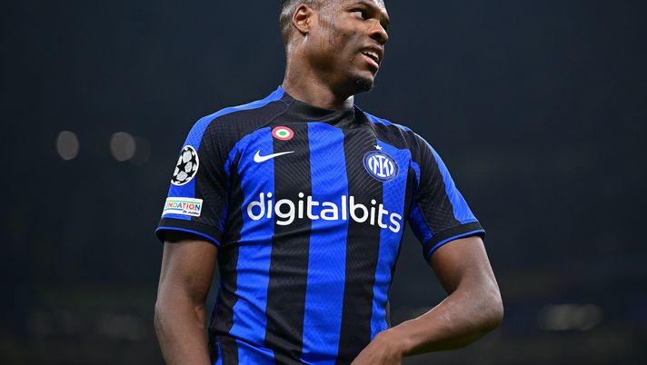 Denzel Dumfries Inter