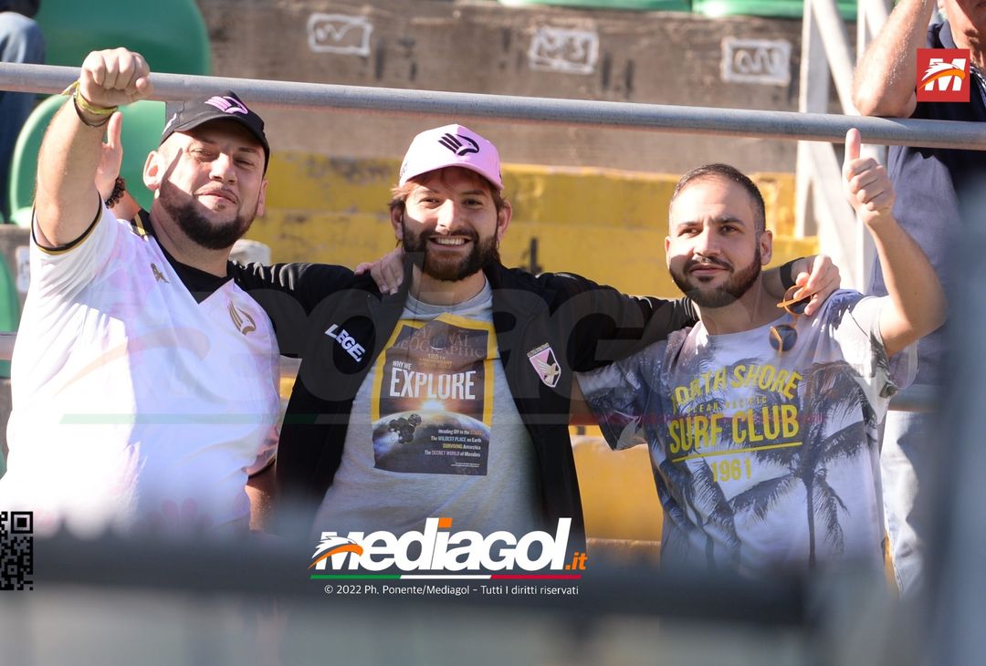 FOTOTIFO Palermo-Cittadella 0-0, i tifosi allo Stadio “Renzo Barbera” (Gallery) - immagine 36