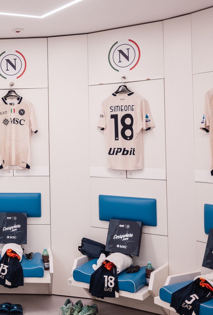 Tutto pronto nello spogliatoio del Napoli per il match contro l'Atalanta