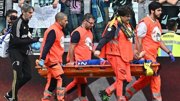 Fantacalcio Juventus, rottura del crociato per De Sciglio: il laterale bianconero dà appuntamento al 2024 - immagine 1